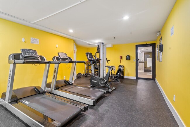 Building Photo - 43-49-49 Van Wagenen Ave