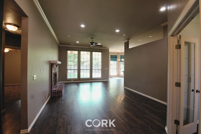 Building Photo - 2808 Stonebrook Rd
