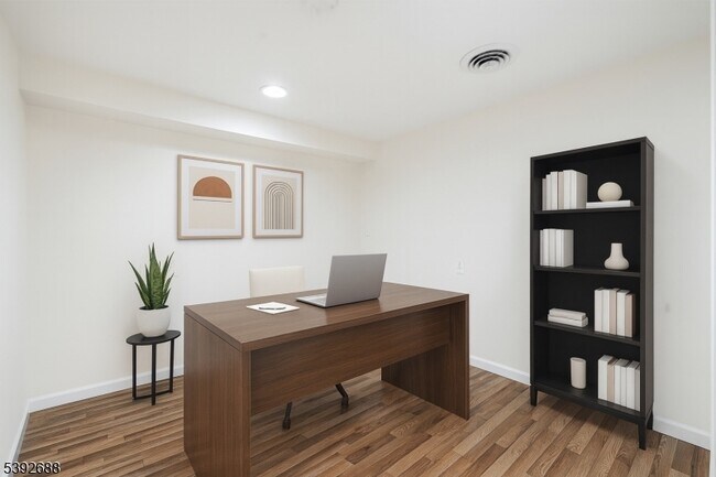 Building Photo - 76 Mt Kemble Ave