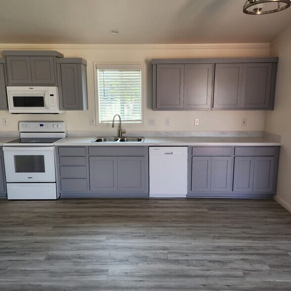 Building Photo - 1607 Walton St