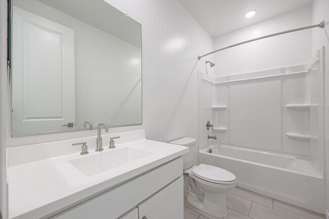 Building Photo - NEWLY BUILT HOME IN LAVEEN OFF 202 & DOBBI...