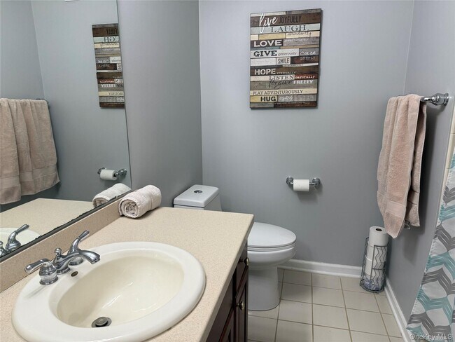 Building Photo - 1 Ford Ct