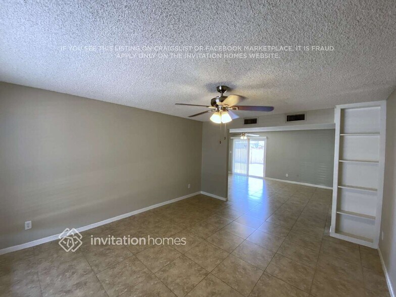 Building Photo - 2515 E Coronita Cir