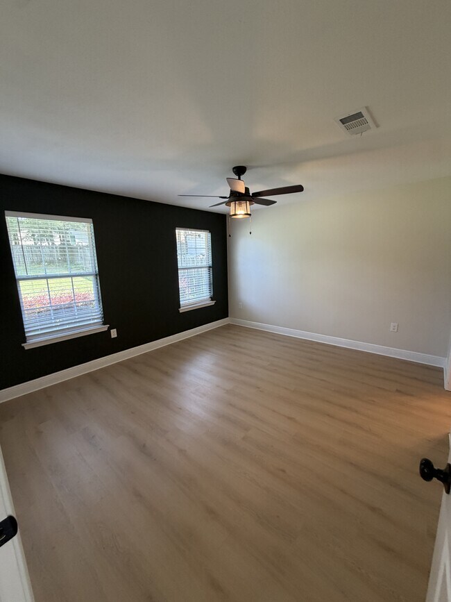 Building Photo - 6130 Ashton Woods Cir