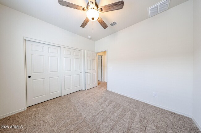 Building Photo - 16683 W Whispering Wind Dr