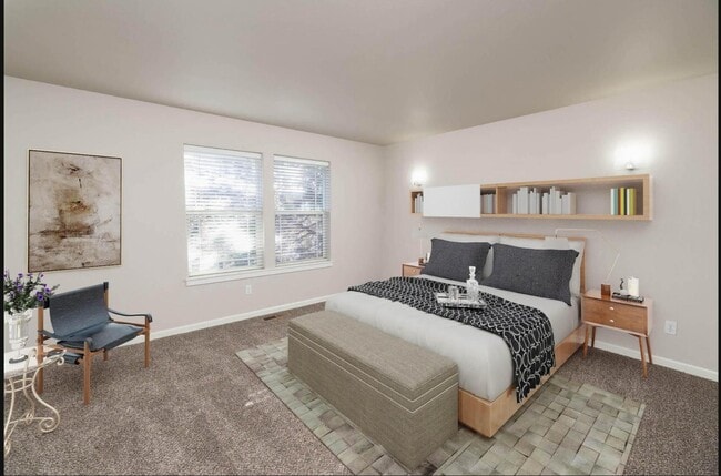 Building Photo - 21328 Oakview Dr