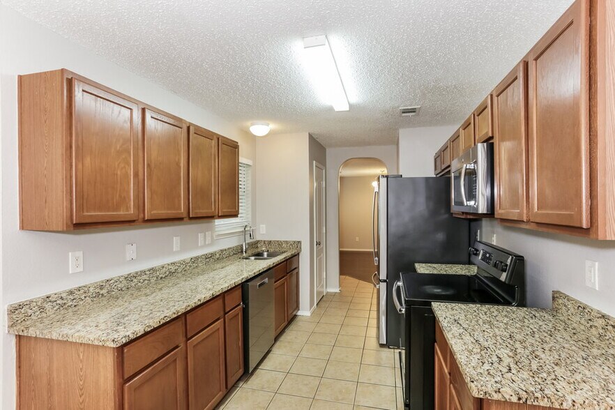 Building Photo - 705 Timber Trail