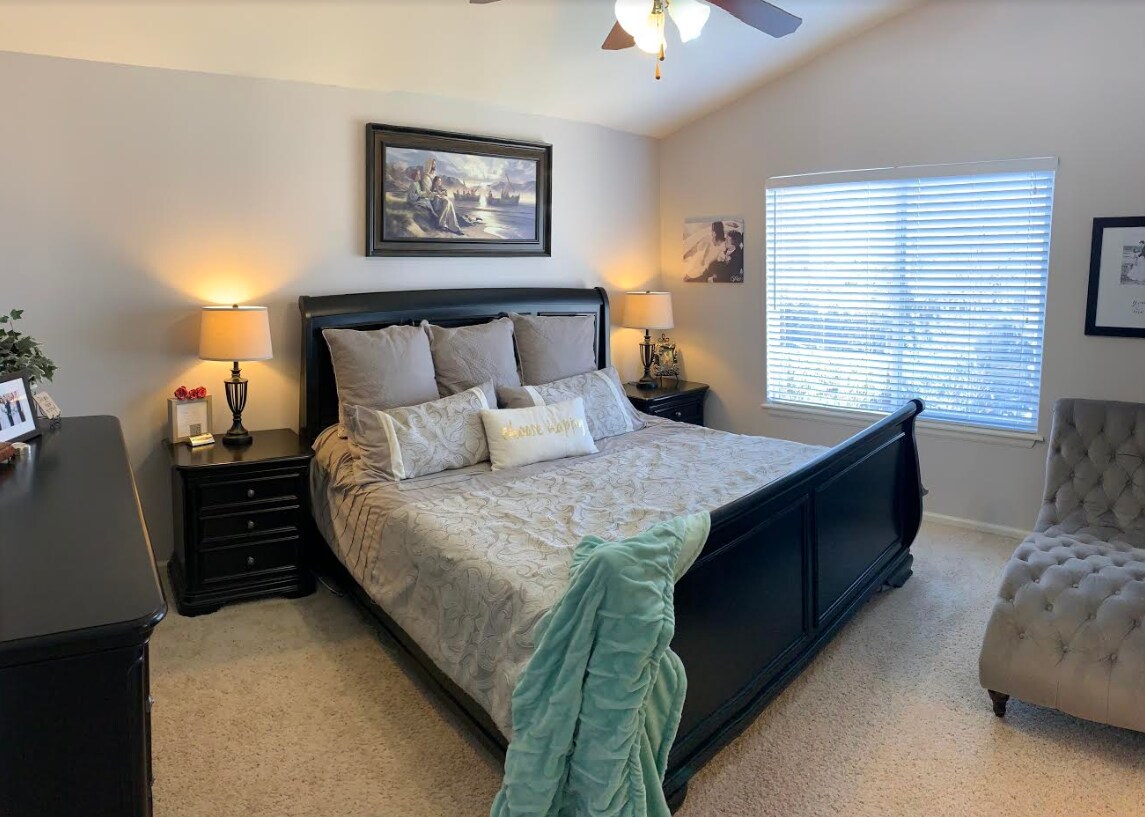 Building Photo - 4079 S. Shawnee St.