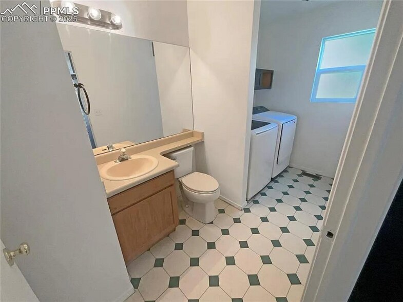 Building Photo - 7356 Waterman Way