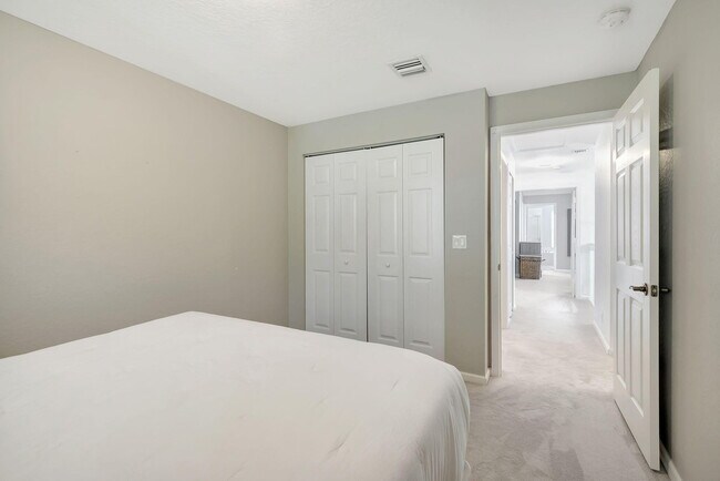 Building Photo - 16089 Poppy Seed Cir