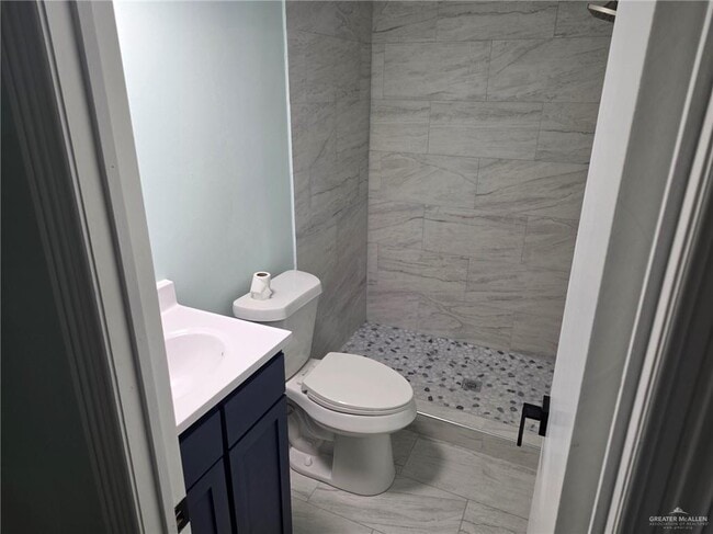 Building Photo - 23 E 28th St