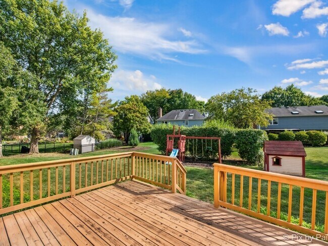 Building Photo - 1412 Rolling Grove Ct