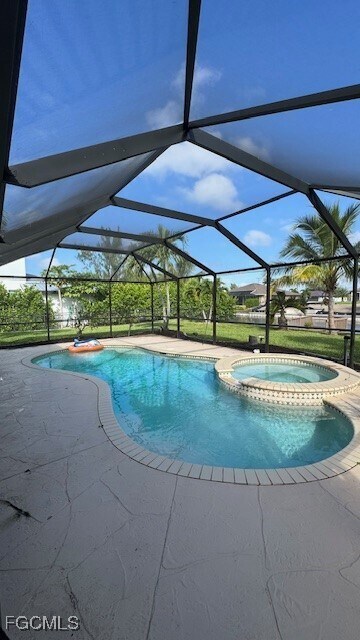 Building Photo - 2301 SW 23rd St