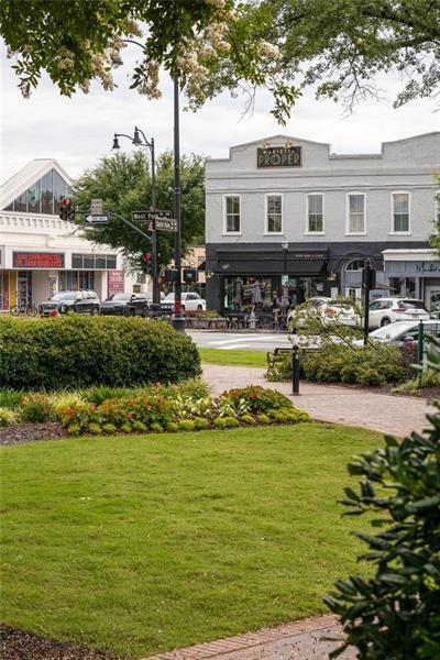 Building Photo - 1603 Glenivy