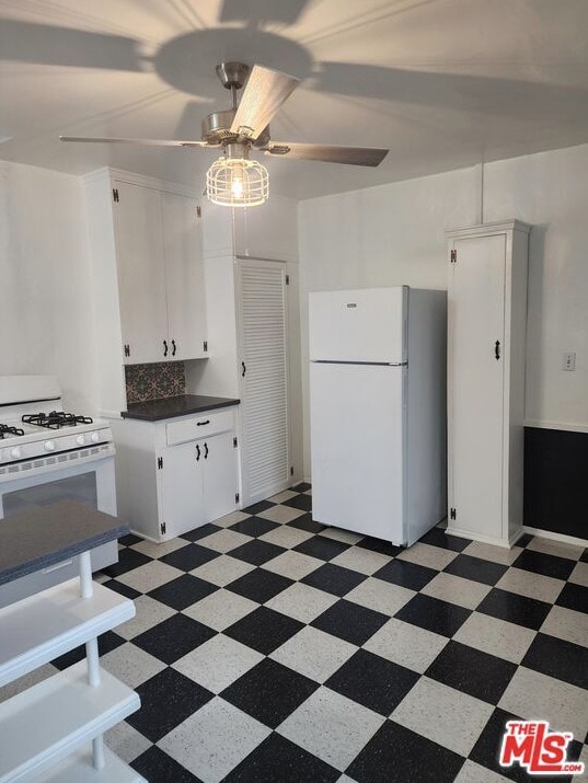 Building Photo - 10556-10558 Santa Monica/1808-1810 Westholme