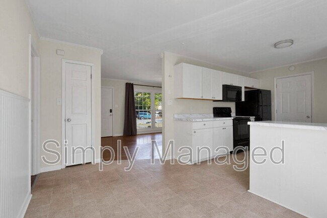 Building Photo - 7262 Ryan St