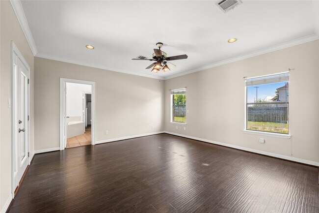 Building Photo - 20240 Cypress Rose Hill Rd