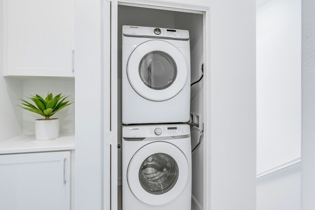 Building Photo - 414 Caliper Wy