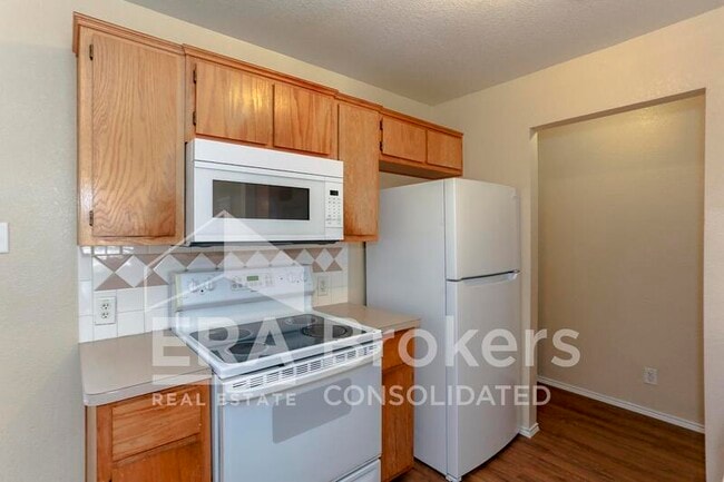 Building Photo - 5705 A Allstar Ct