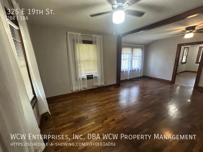Building Photo - 325 E 19th St