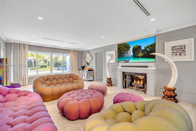 Building Photo - 750 Harrison St