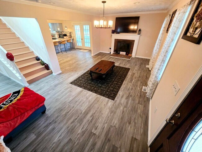 Building Photo - Amazing 4 bed room 3 bathroom home in the country with a large Private lot fully updated!!!!!!!