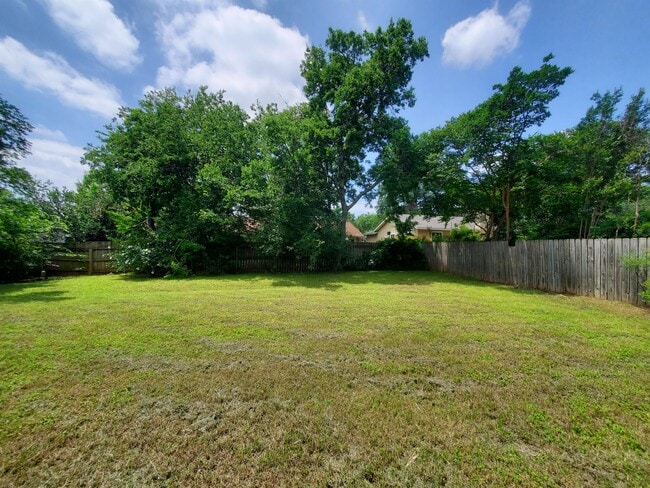 Building Photo - 3703 Skipton Dr