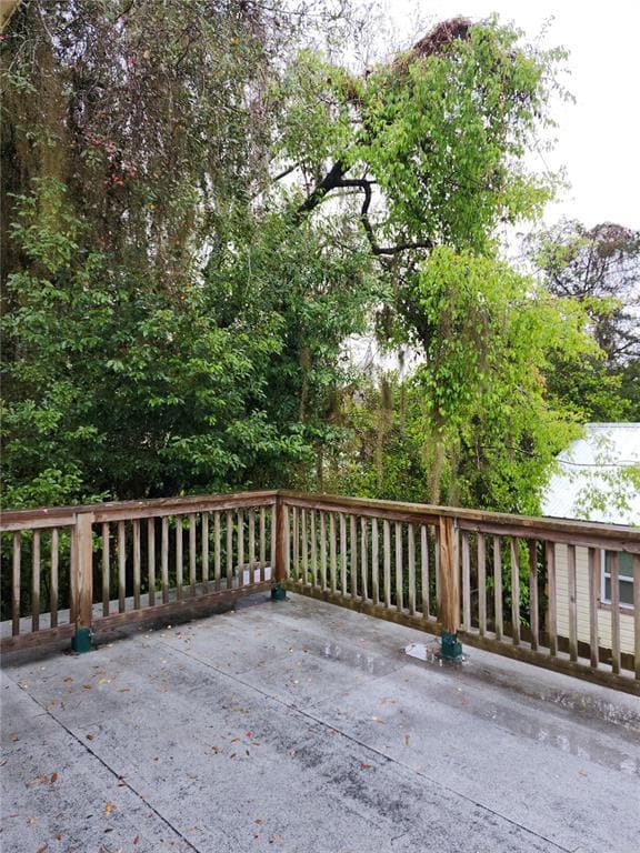 Building Photo - 421 NW 10TH Av