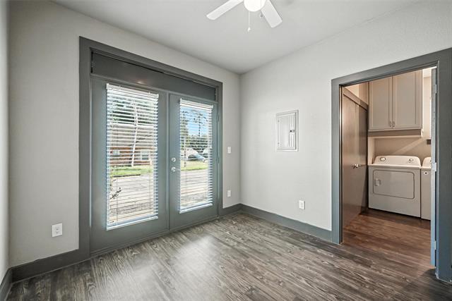 Building Photo - 903 Fannin St