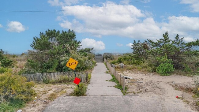 Building Photo - 1-24 Beach 27th St