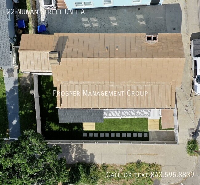 Building Photo - 22 Nunan St
