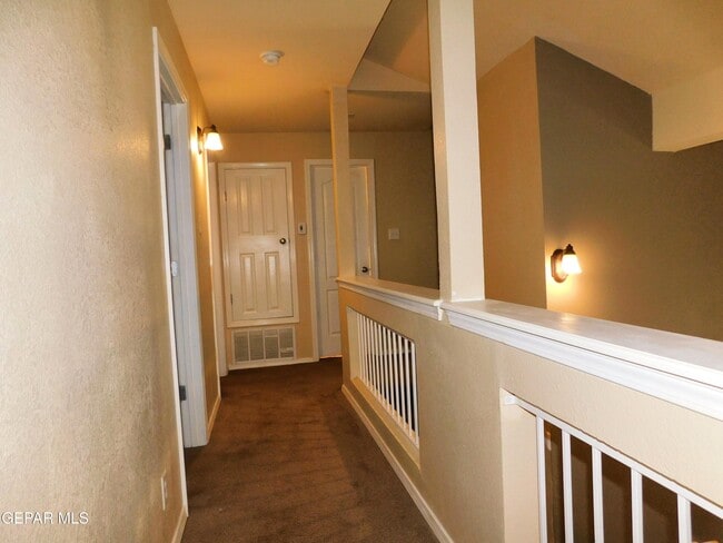 Building Photo - 11233 Red Barrel Pl