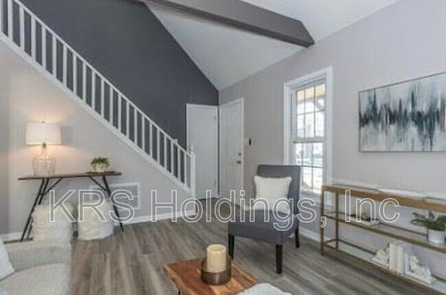 Building Photo - 10913 Drayton Rd