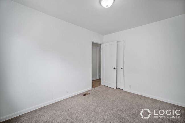 Building Photo - 1772 E 2100 S