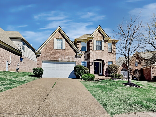 Primary Photo - 10242 Spruce Grove Ln