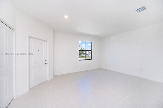 Building Photo - 28613 SW 132nd Ct