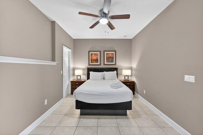 Building Photo - 14525 Damai Ln