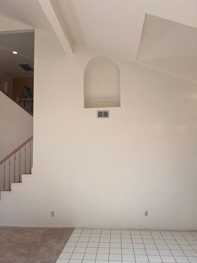 Building Photo - Exceptional Viborg Estates Home Near Downtown Solvang