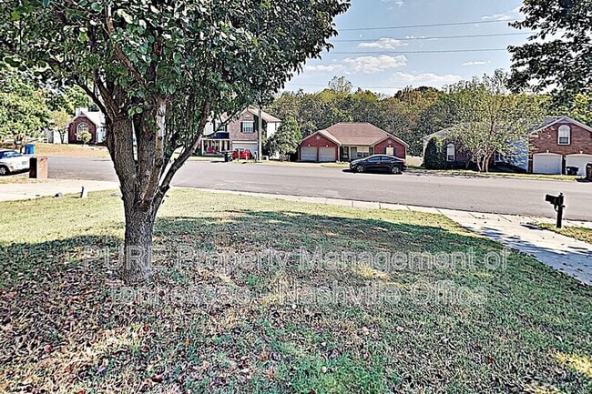 Building Photo - 656 Granwood Blvd