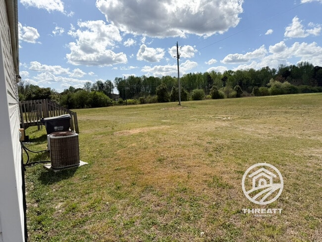 Building Photo - 1584 McCaskill Rd