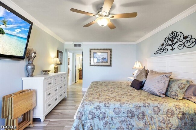 Building Photo - 26140 Hickory Blvd