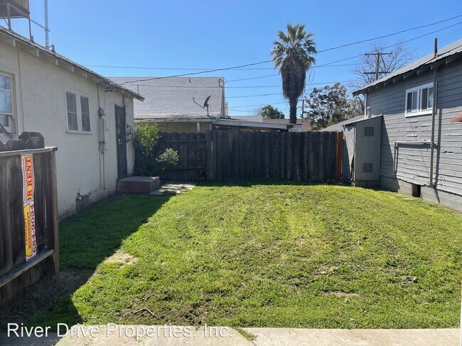 Building Photo - 1 br, 1 bath House - 778 E. Sonora Avenue
