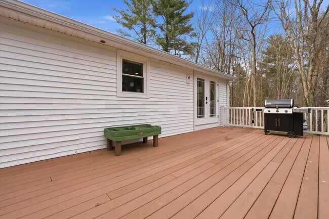 Building Photo - 32 Edinburgh Dr