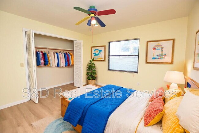 Building Photo - 1715 High Point Dr
