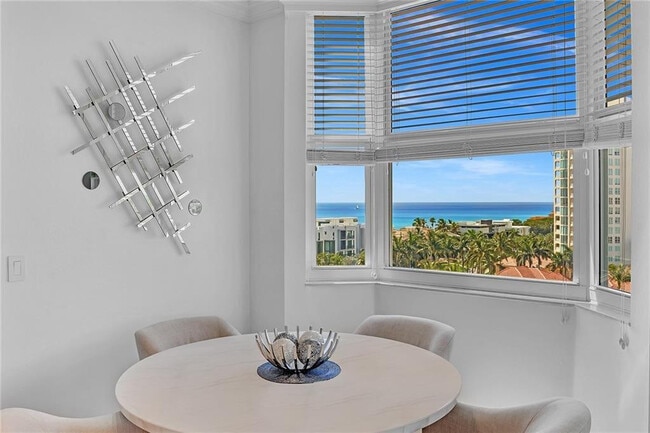 Building Photo - 3606 S Ocean Blvd