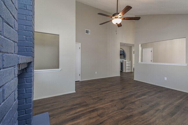 Building Photo - 3106 Raccoon Run