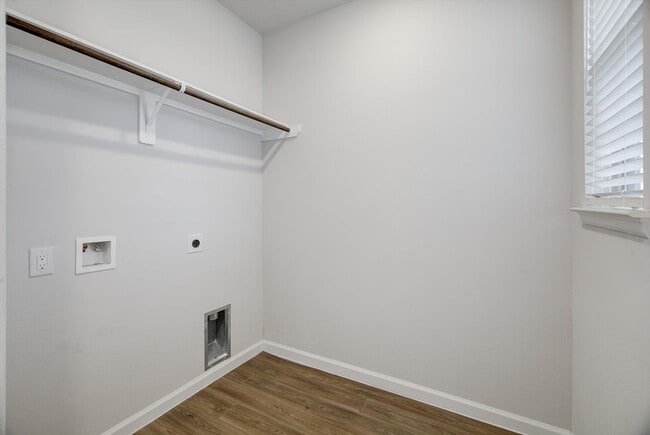 Building Photo - 16517 Opportunity Wy