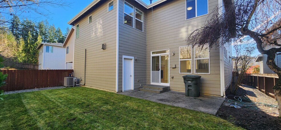 Building Photo - 24202 SE 21st St