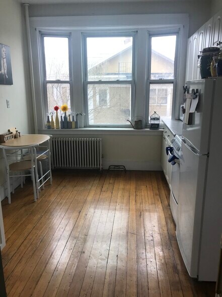 Building Photo - 279 Harvard St