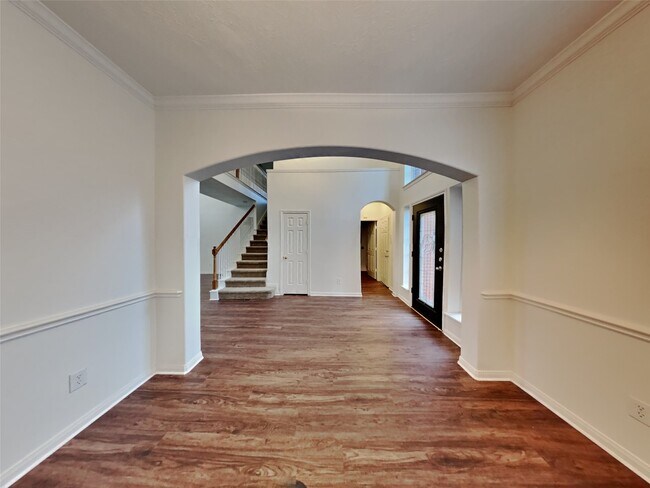 Building Photo - 4428 Blossomwood Dr